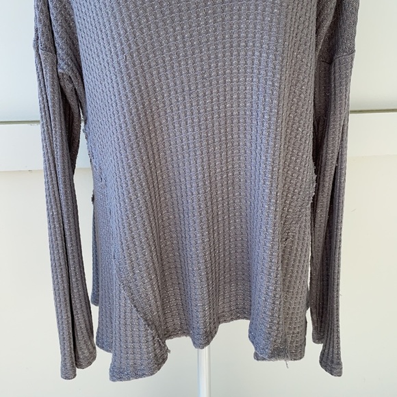 Juicy Couture Embellished V-Neck Sweater - Picture 4 of 4